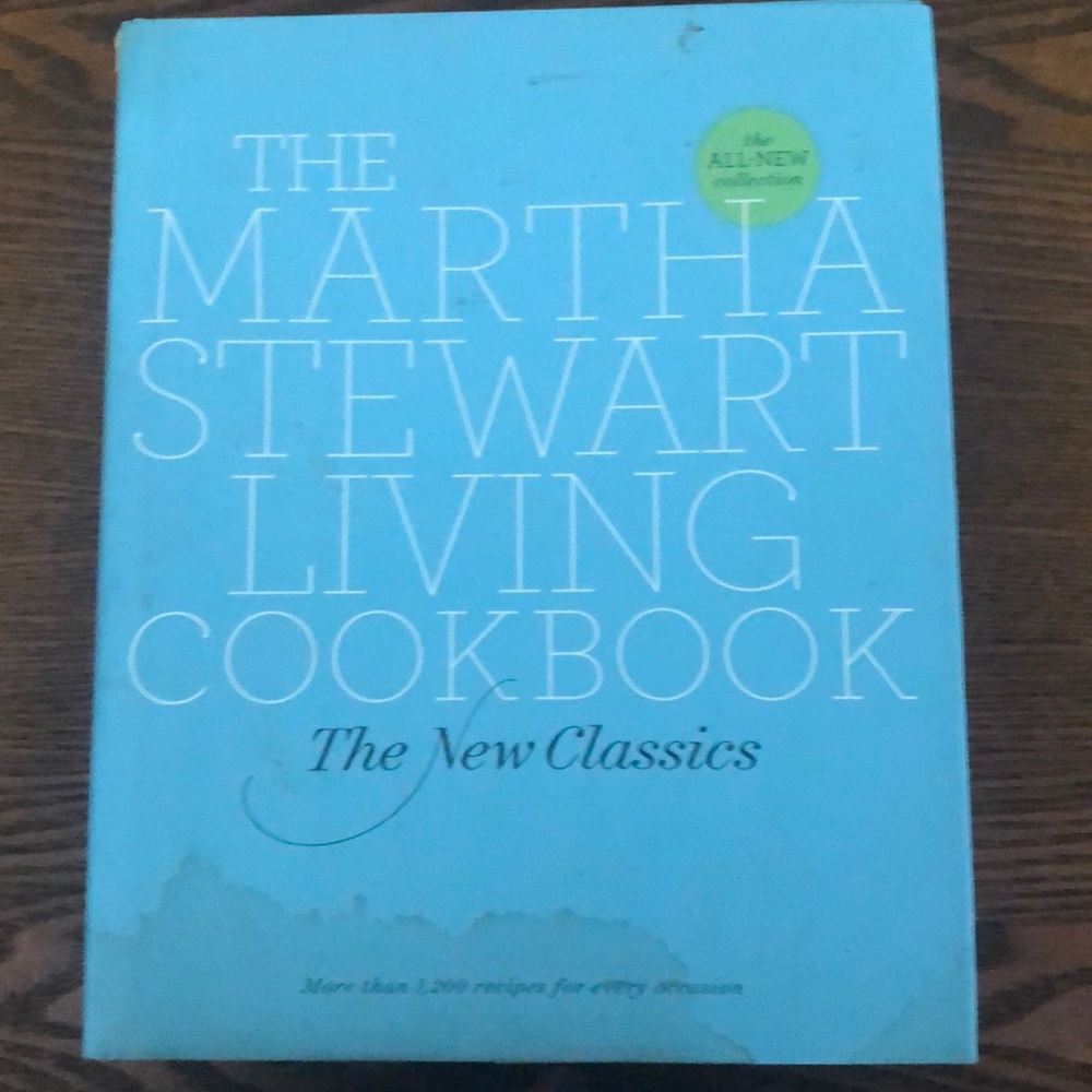 The Martha Stewart LIVING COOKBOOK New Classics